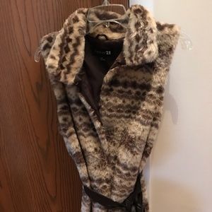 Forever 21 faux fur vest
